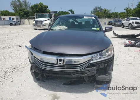 2017 Honda Accord Lx z USA, uszkodzony, nr VIN 1HGCR2F30HA184587